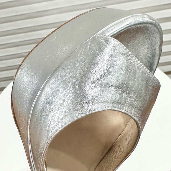🌹STUART WEITZMAN🌹 Disco Platform Sandal In Silver Size: 9 B - Picture 13 of 15